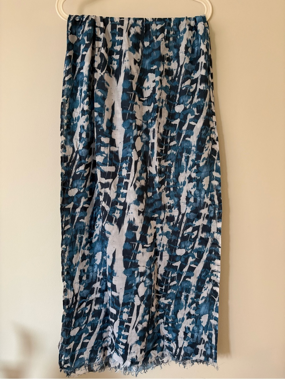 Reiss modal Scarf 40”x76”